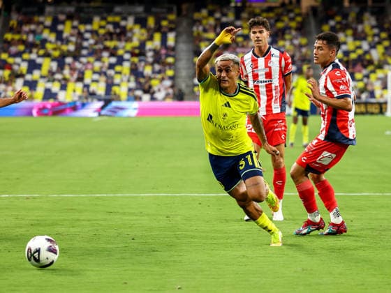 August 9, 2026: Nashville SC defender Andy Najar (31) chases the ball as it heads out of bounds during a Leagues Cup match between Atletico de San Luis and Nashville SC at Geodis Park in Nashville, TN. CSM Nashville United States of America - ZUMAc04_ 20260809_zma_c04_084 Copyright: xStephenxFurstx
