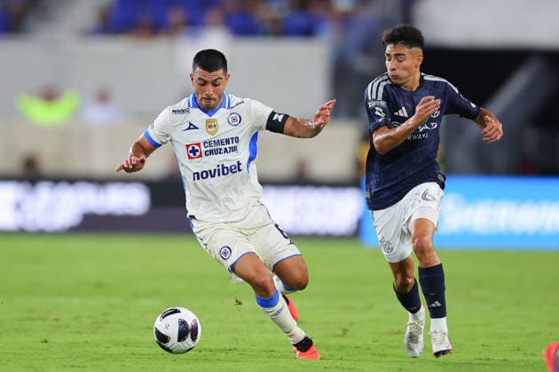HARRISON, NJ - AUGUST 09: Erik Lira 6 of Cruz Azul controls the ball during the first half of the Leagues Cup match against New York City FC on August 9, 2026 at Sports Illustrated Stadium in Harrison, New Jersey. (Photo by Rich Graessle Icon Sportswire) SOCCER: AUG 09 Leagues Cup Cruz Azul vs New York City EDITORIAL USE ONLY Icon26080930071