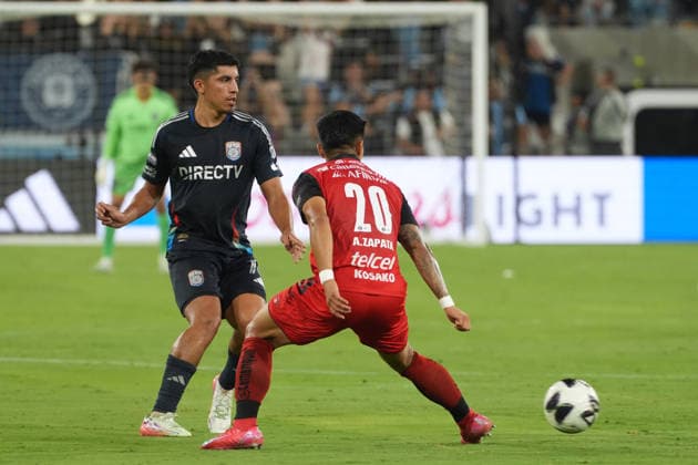 Alejandro Alvarado Jr (L) of San Diego FC vies for the ball with Angel Zapata of Tijuana during a Leagues Cup match between San Diego FC and Tijuana at Snapdragon Stadium in San Diego, USA, 09 August 2026. Leagues Cup: San Diego FC vs Tijuana !ACHTUNG: NUR REDAKTIONELLE NUTZUNG!  Copyright: xOmarxAlonsox AME7601 20260810-55021108941_1