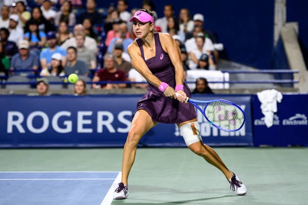August 9, 2026, Toronto, Ontario, Canada: BELINDA BENCIC of Switzerland returns the ball during her round-of-16 match against Alexandra Eala of Philippines at the National Bank Open, part of the Hologic WTA, Tennis Damen Tour at Sobeys Stadium. Bencic defeated Eala 6-4, 6-0 to advance to the quarterfinals. Toronto Canada - ZUMAr228 20260809_znp_r228_040 Copyright: xVasiliyxRyabykhx