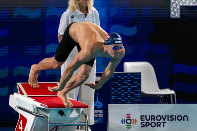 SWIMMING - EAC 2026 PARIS,FRANCE,10.AUG.26 - SWIMMING - European Aquatics Championships Paris 2026, 100m breaststroke, men. Image shows Laurin Korber-Perner (AUT).  GEPAxpictures xPhilippxBrem