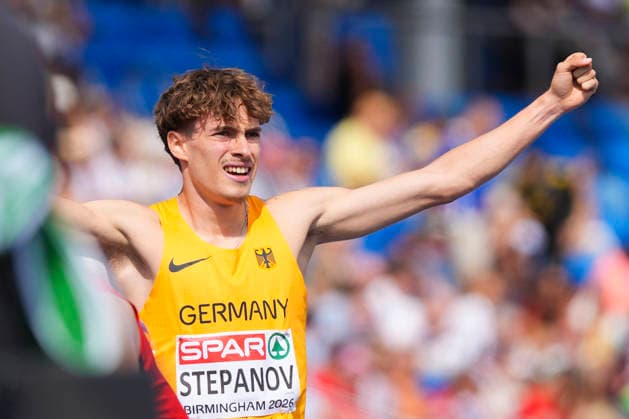 BIRMINGHAM, GREAT BRITAIN - AUGUST 10, 2026 : Alexander STEPANOV (GER Germany) competing in the heat over 800m during the European Athletics Championships at Alexander Stadium on August 10, 2026 in Birmingham, Great Britain. Nordrhein-Westfalen Great Britain Copyright: xLeahxKohringx