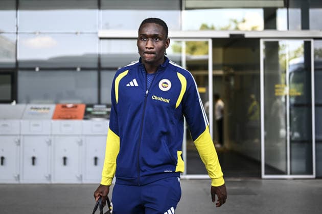 Fenerbahce arrives in Graz ahead of UEFA Champions League Qualifier GRAZ, AUSTRIA - AUGUST 10: Sidiki Cherif of Fenerbahce, arrives to the city ahead of UEFA Champions League third qualifying round second-leg match against Sturm Graz in Graz, Austria on August 10, 2026. Agit Erdi Ulukaya Anadolu Graz Austria. Editorial use only. Please get in touch for any other usage.  Copyright: x2026xAnadoluxAgitxErdixUlukayax