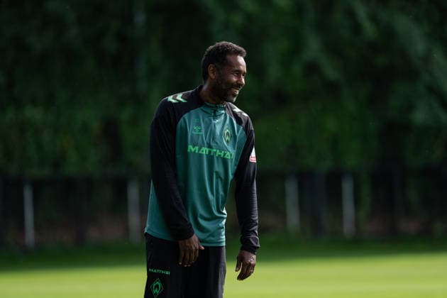 10.08.2026, GER Deutschland, Fussball, Saison 2026 2027, Trainingslager Werder Bremen, 1. Einheit des Trainingslagers von SV Werder Bremen in Harsewinkel-Marienfeld Daniel Thioune (Chef-Trainer, SV Werder Bremen) Harsewinkel-Marienfeld Hotel-Residence Klosterpforte Nordrhein-Westfalen (NRW) Deutschland *** August 10, 2026, GER Germany, Soccer, 2026–2027 Season, Werder Bremen Training Camp, 1 session of SV Werder Bremen’s training camp in Harsewinkel-Marienfeld; Daniel Thioune, Head Coach, SV Werder Bremen; Harsewinkel-Marienfeld; Hotel Residence Klosterpforte; North Rhine-Westphalia (NRW), Germany Copyright: xnordphotoxGmbHx xChristianxSchulzex
