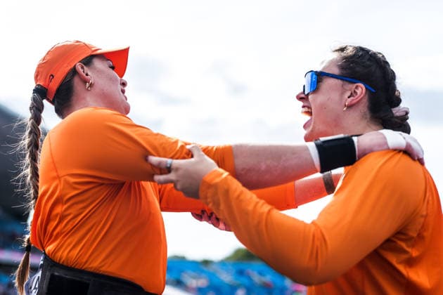 European Athletics Championships; Birmingham, 10.08.2026 BIRMINGHAM, UNITED KINGDOM - AUGUST 10: Alida van Daalen (NED - Netherlands), left, and Jorinde Van Klinken (NED - Netherlands), right, during the qualification of the womens shot put on August 10, 2026 in Birmingham, United Kingdom. *** European Athletics Championships, Birmingham, August 10, 2026 BIRMINGHAM, UNITED KINGDOM, AUGUST 10 Alida van Daalen (NED, Netherlands), left, and Jorinde Van Klinken (NED, Netherlands), right, during the women’s shot put qualifying round on August 10, 2026, in Birmingham, United Kingdom Copyright: xBEAUTIFULxSPORTS UlfxSchillerx