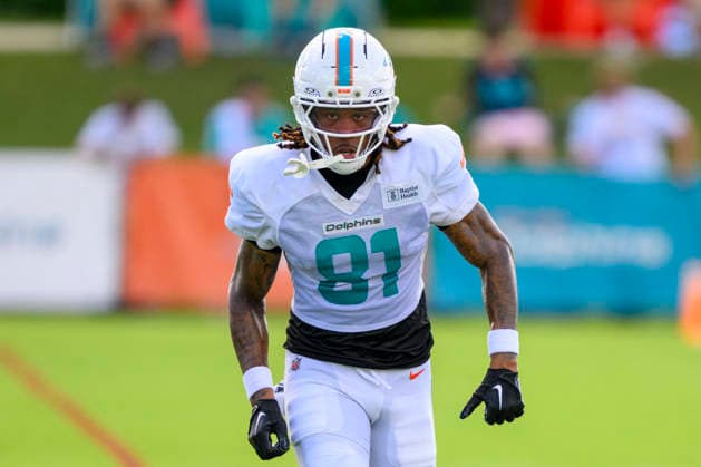 MIAMI GARDENS, FL - AUGUST 10: Miami Dolphins wide receiver Theo Wease Jr. (81) runs a play during the Miami Dolphins Training Camp on August 10 2026, at the Baptist Health Training Complex in Miami Gardens, FL. (Photo by Doug Murray Icon Sportswire) NFL, American Football Herren, USA AUG 10 Dolphins Training Camp EDITORIAL USE ONLY Icon796260810035