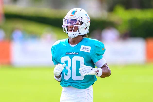MIAMI GARDENS, FL - AUGUST 10: Miami Dolphins defensive back Ahmari Harvey (30) runs on the field during the Miami Dolphins Training Camp on August 10 2026, at the Baptist Health Training Complex in Miami Gardens, FL. (Photo by Doug Murray Icon Sportswire) NFL, American Football Herren, USA AUG 10 Dolphins Training Camp EDITORIAL USE ONLY Icon796260810039