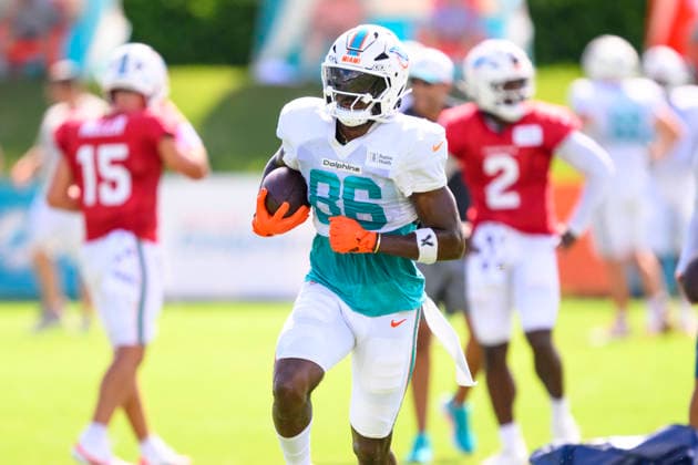 MIAMI GARDENS, FL - AUGUST 10: Miami Dolphins wide receiver Terrace Marshall Jr. (86) runs with the ball during the Miami Dolphins Training Camp on August 10 2026, at the Baptist Health Training Complex in Miami Gardens, FL. (Photo by Doug Murray Icon Sportswire) NFL, American Football Herren, USA AUG 10 Dolphins Training Camp EDITORIAL USE ONLY Icon796260810049