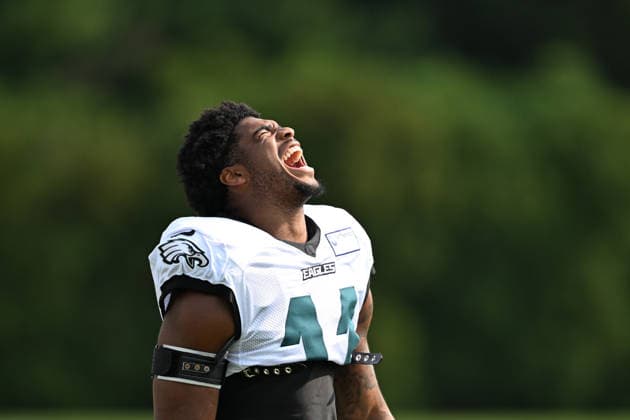 PHILADELPHIA, PA - AUGUST 10: Philadelphia Eagles linebacker Jihaad Campbell 11 reacts during the Philadelphia Eagles training camp on August 10th, 2026 at Jefferson Health Training Complex in Philadelphia, PA. (Photo by Terence Lewis Icon Sportswire) NFL, American Football Herren, USA AUG 10 Eagles Training Camp EDITORIAL USE ONLY Icon260810002