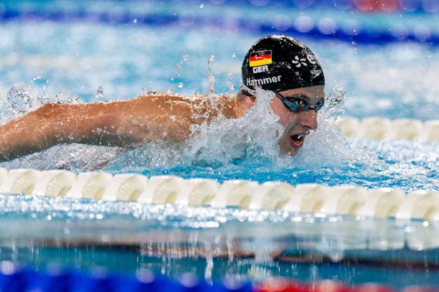 SWIMMING - EAC 2026 PARIS,FRANCE,10.AUG.26 - SWIMMING - European Aquatics Championships Paris 2026, 4x100m medley, men. Image shows Finn Hammer (GER).  GEPAxpictures xPhilippxBrem