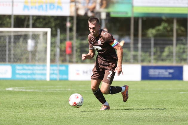Fußball I Herren I Saison 2026 2027 I Regionalliga Nord I 2.Spieltag I FC St.Pauli II - Bremer SV I 09.08.2026 Luca Günther (2, FC St.Pauli II) *** Soccer I Men s Team I 2026–2027 Season I Regionalliga Nord I Matchday 2 I FC St. Pauli II vs. Bremer SV I August 9, 2026 Luca Günther 2, FC St. Pauli II Copyright: xLobeca RalfxHomburgx