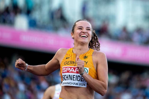 10.08.2026, GBR, Leichtathletik, Europameisterschaft 2026, Abendsession Tag 1, Birmingham Rosina Schneider ( Deutschland ) jubelt im Ziel, 100 Meter Hürden Sprint Damen, Vorlauf Birmingham Alexander Stadium England Großbritannien *** August 10, 2026, GBR, Track and Field, 2026 European Championships, Evening Session, Day 1, Birmingham: Rosina Schneider of Germany celebrates at the finish line, Women s 100-meter Hurdles, Heats, Birmingham Alexander Stadium, England, Great Britain Copyright: xNordphoto Memmlerx