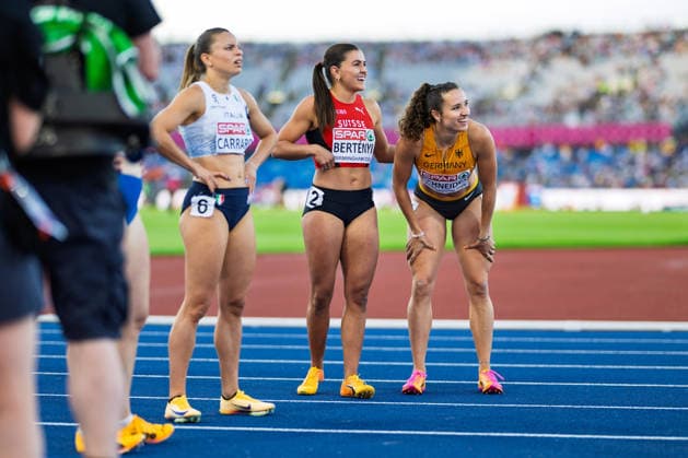 BIRMINGHAM, UNITED KINGDOM - AUGUST 10: Larissa BertÃ nyi of Switzerland and Rosina Schneider of Germany competes in the Women s 100m Hurdles during the European Athletics Championships at Alexander Stadium on August 10, 2026 in Birmingham, United Kingdom. England United Kingdom Copyright: xBEAUTIFULxSPORTS TobiasxLacknerx