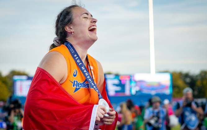 BIRMINGHAM - Jorinde van Klinken wins silver in the shot put final at the European Athletics Championships. It is the first time the European Championships are being held in Great Britain. IRIS VAN DEN BROEK ANP xVIxANPxSportx xxANPxIVx 565234949 originalFilename: 565234949.jpg