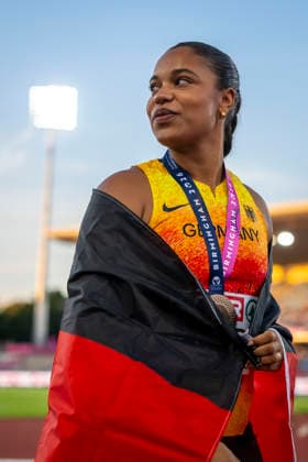 BIRMINGHAM, GREAT BRITAIN - AUGUST 10, 2026 : Yemisi MABRY (GER Germany) wins bronze in the shot put during the European Athletics Championships at Alexander Stadium on August 10, 2026 in Birmingham, Great Britain. Nordrhein-Westfalen Great Britain Copyright: xLeahxKohringx