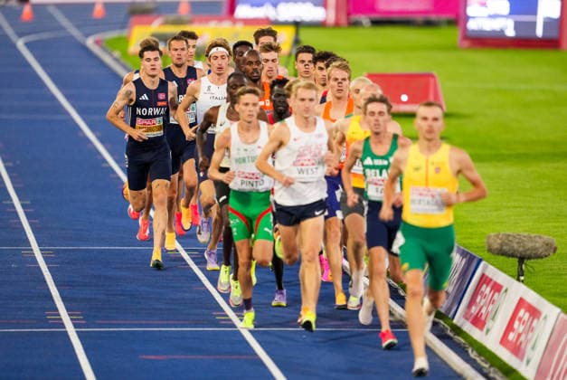 EM i friidrett utendors 2026 - Dag 1 Birmingham, England 20260810. Jakob Asserson Ingebrigtsen i ovelsen 5000 meter menn finale under EM i friidrett 2026 pa Alexander Stadium i Birmingham mandag. Foto: Beate Oma Dahle NTB Birmingham England EDITORIAL USE ONLY. RESTRICTED USE FOR BETTING COMPANIES Ref:_SPOg8TRqO_cRlc.jpg *** 2026 European Outdoor Athletics Championships, Day 1, Birmingham, England 20260810 Jakob Asserson Ingebrigtsen in the men’s 5,000-meter final at the 2026 European Athletics Championships at Alexander Stadium in Birmingham on Monday. Photo: Beate Oma Dahle, NTB, Birmingham, England. EDITORIAL USE ONLY. RESTRICTED USE FOR BETTING COMPANIES  Copyright: xBeatexOmaxDahlex xNTBx