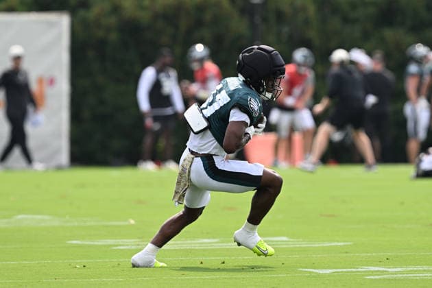 PHILADELPHIA, PA - AUGUST 10: Philadelphia Eagles wide receiver Brandon Hayes 47 catches the ball during the Philadelphia Eagles training camp on August 10th, 2026 at Jefferson Health Training Complex in Philadelphia, PA. (Photo by Terence Lewis Icon Sportswire) NFL, American Football Herren, USA AUG 10 Eagles Training Camp EDITORIAL USE ONLY Icon260810082