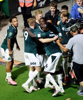 Aribim Pepple of Plymouth Argyle celebrates scoring a goal after making the score 2-0. Plymouth Argyle v Exeter City, EFL Carabao Cup, First Round, Football, Home Park, Plymouth, UK - 10 Aug 2026Plymouth Home Park United Kingdom EDITORIAL USE ONLY No use with unauthorised audio, video, data, fixture lists, club league logos or live services. Online in-match use limited to 120 images, no video emulation. No use in betting, games or single club league player publications.  Copyright: xJamesxMarsh Shutterstockx 17061088cl