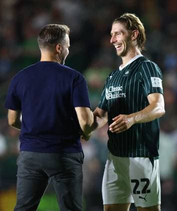 Plymouth Argyle manager Tom Cleverley celebrates with Alex Hartridge at full time Plymouth Argyle v Exeter City, EFL Carabao Cup, First Round, Football, Home Park, Plymouth, UK - 10 Aug 2026Plymouth Home Park United Kingdom EDITORIAL USE ONLY No use with unauthorised audio, video, data, fixture lists, club league logos or live services. Online in-match use limited to 120 images, no video emulation. No use in betting, games or single club league player publications.  Copyright: xKieranxMcManus Shutterstockx 17061087bt