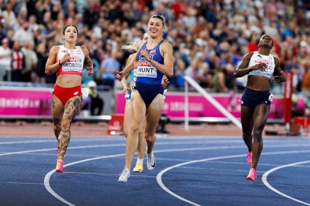 BIRMINGHAM, GREAT BRITAIN - AUGUST 10, 2026 : Amy HUNT (GBR Great Britain) celebrates her Gold about 100m after crossing the finish line during the European Athletics Championships at Alexander Stadium on August 10, 2026 in Birmingham, Great Britain. Oregon Great Britain Copyright: xAxelxKohringx