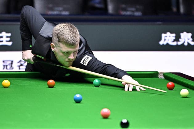 TAIYUAN, CHINA - AUGUST 10: Aaron Hill of Ireland plays a shot in the first round match against Kyren Wilson of England on day 3 of the 2026 World Snooker Tour China Open at Taiyuan Binhe Sports Center on August 10, 2026 in Taiyuan, Shanxi Province of China.  Copyright: xChinaxNewsxServicex 111659287498