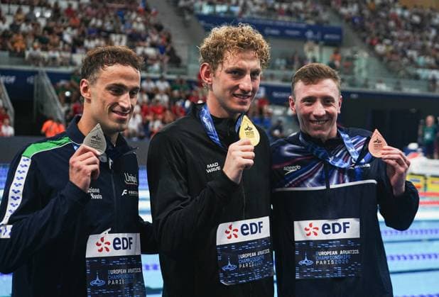 10 Aout European Aquatics Championships Paris 2026 Laurent Lairys MAXPPP - Alberto RAZZETTI of Italie , Borodin Ilia of NAB and Max LITCHFIELD Great Britain During the finale 400 M Medley at the European Swimming Championships at the Greater Paris Metropolis Olympic Aquatics Centre in Paris (France) on August 10, 2026.Credit Laurent Lairys paris FRANCE  Copyright: xMAXPPPxLaurentxLairysx LLR202608119183 LLR202608119183