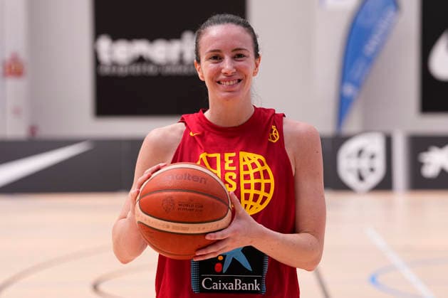 August 10, 2026, Madrid, Madrid, Spain: Aina Ayuso attends during the Spain WomenÃ¢â‚¬â ¢s National Basketball Team training camp at the Triangulo de Oro Sports Centre on March 10, 2026, in Madrid, Spain Madrid Spain - ZUMAa181 20260810_zaa_a181_034 Copyright: xOscarxJ.xBarrosox