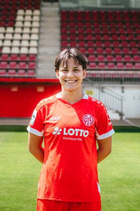 Emma Junold - Fussball, Frauen, 1. Bundesliga - Porträttermin 2026 2027 - 1. FSV Mainz 05 - 16.07.26 *** Emma Junold Soccer, Women s, 1st Bundesliga Profile 2026 2027 1 FSV Mainz 05 07 16 26