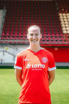 Nicola Hauk - Fussball, Frauen, 1. Bundesliga - Porträttermin 2026 2027 - 1. FSV Mainz 05 - 16.07.26 *** Nicola Hauk Soccer, Women s, 1st Bundesliga Profile 2026 2027 1 FSV Mainz 05 07 16 26