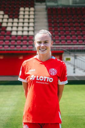 Sabina Jackson - Fussball, Frauen, 1. Bundesliga - Porträttermin 2026 2027 - 1. FSV Mainz 05 - 16.07.26 *** Sabina Jackson Soccer, Women s, 1. Bundesliga Profile 2026 2027 1 FSV Mainz 05 07 16 26