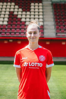 Saskia Matheis - Fussball, Frauen, 1. Bundesliga - Porträttermin 2026 2027 - 1. FSV Mainz 05 - 16.07.26 *** Saskia Matheis Soccer, Women s, 1. Bundesliga Profile 2026 2027 1 FSV Mainz 05 07 16 26