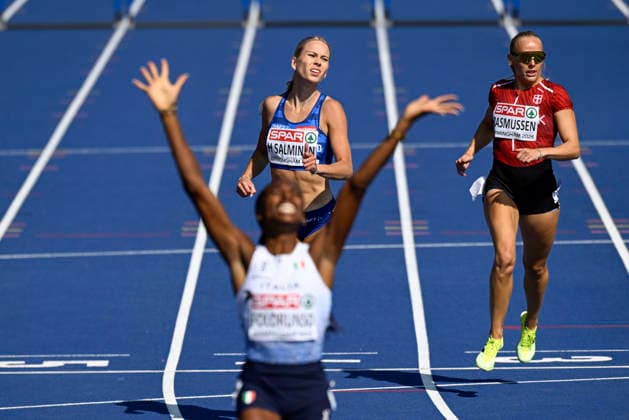LKS 20260811 Ayomide Folorunso of Italy wins and is followed by Heidi Salminen of Finland and Martha Rasmussen of Denmark (right) during the semifinals of the women s 400m hurdles at the European Athletics Championships in Birmingham, England on August 11, 2026. - ANTTI AIMO-KOIVISTO Birmingham United Kingdom O6DKD-4NqaQ  Copyright: xAnttixAimo-Koivistox O6DKD-4NqaQ