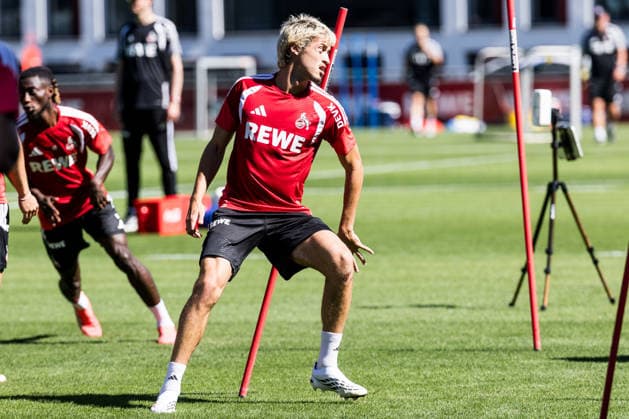 COLOGNE, GERMANY - AUGUST 11: Gil Neves (1. FC Koeln) during a training session of season 2026 27 at Geissbockheim on August 11, 2026 in Cologne, Germany. North Rhine Westphalia Germany Copyright: xSteffiexWunderlx