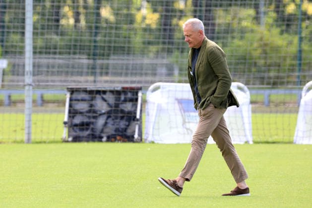 11.08.2026, DEU GER, Fussball , 2.Fussballbundesliga, Saison 2026 2027), Sportforum, Hertha BSC, Training Dr. Peter Goerlich - Geschaeftsfuehrung 2. Liga: DFB DFL regulations prohibit any use of photographs as image sequences and or quasi-video) Berlin Sportforum Berlin Deutschland *** August 11, 2026, Germany, Soccer, 2. Bundesliga, 2026–2027 Season, Sportforum, Hertha BSC, Training, Dr. Peter Goerlich, Management, 2nd Division, DFB, DFL regulations prohibit any use of photographs as image sequences and or quasi-video, Berlin Sportforum, Berlin, Germany Copyright: xNordphotox xEnglerx