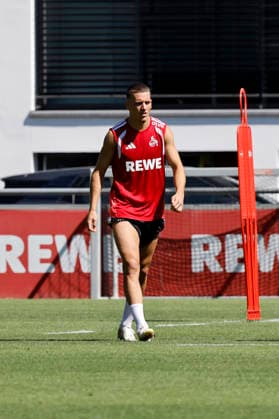 Fußballspieler Said El Mala (Mittelfeld) beim öffentlichen Training des 1. FC Köln am Geißbockheim. Köln, 11.08.2026 (DFL DFB REGULATIONS PROHIBIT ANY USE OF PHOTOGRAPHS as IMAGE SEQUENCES and or QUASI-VIDEO) NRW Deutschland *** Soccer player Said El Mala, midfielder, during 1. FC Köln’s public training session at Geißbockheim, Cologne, August 11, 2026. DFL and DFB regulations prohibit any use of photographs as image sequences and or quasi-video. NRW, Germany Copyright: xChristophxHardtx