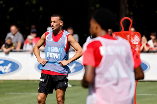 Fußballspieler Said El Mala (Mittelfeld) beim öffentlichen Training des 1. FC Köln am Geißbockheim. Köln, 11.08.2026 (DFL DFB REGULATIONS PROHIBIT ANY USE OF PHOTOGRAPHS as IMAGE SEQUENCES and or QUASI-VIDEO) NRW Deutschland *** Soccer player Said El Mala, midfielder, during 1 FC Köln s public training session at Geißbockheim, Cologne, August 11, 2026. DFL and DFB regulations prohibit any use of photographs as image sequences and or quasi-video. NRW, Germany Copyright: xChristophxHardtx
