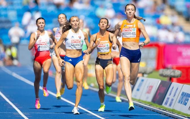 BIRMINGHAM - Femke Broeders-Bol ahead of the 800-meter qualification on the second day of the European Athletics Championships. IRIS VAN DEN BROEK ANP xVIxANPxSportx xxANPxIVx 565263970 originalFilename: 565263970.jpg