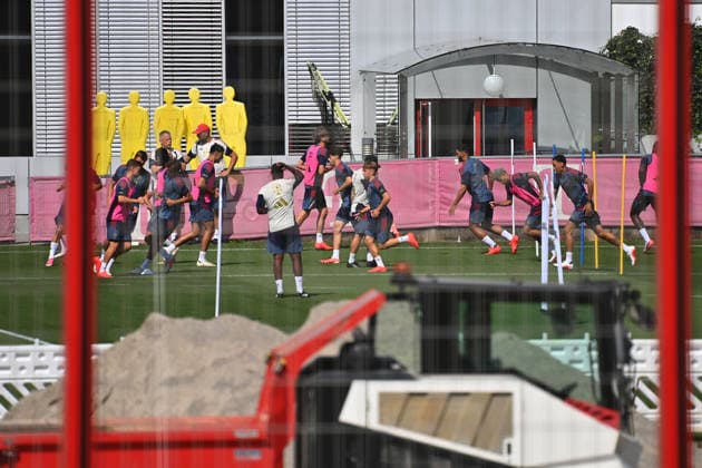Training FC Bayern Muenchen am 11.08.2026. Fussball 1. Bundesliga,Saison 2026 2027. *** FC Bayern Munich Training Session on August 11, 2026; Soccer, Bundesliga 1, 2026–2027 Season