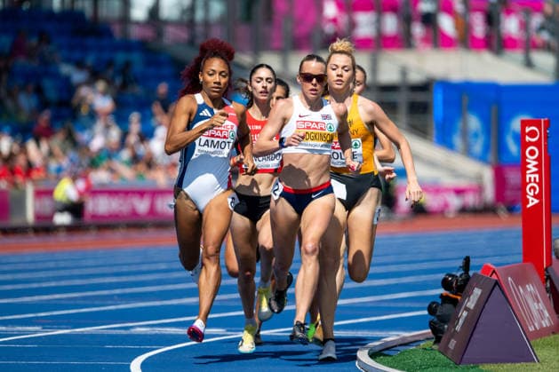 11.08.2026, GBR, Leichtathletik, Europameisterschaft 2026, Morgensession Tag 2, Birmingham Keely Hodgkinson ( Großbritannien ), Renelle Lamote ( Frankreich ), Smilla Kolbe ( Deutschland ), 800 Meter Damen, Vorlauf Birmingham Alexander Stadium England Großbritannien *** August 11, 2026, GBR, Track and Field, 2026 European Championships, Morning Session, Day 2, Birmingham: Keely Hodgkinson (Great Britain), Renelle Lamote (France), Smilla Kolbe (Germany), Women s 800 Meters, Heats, Alexander Stadium, Birmingham, England, Great Britain Copyright: xNordphoto Memmlerx