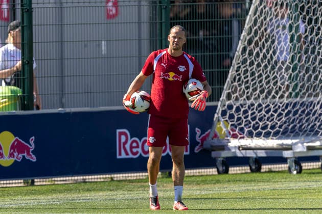 GER, Leipzig, Fussball, oeffentliches Training RB Leipzig im Bild v.l.: Oerjan Nyland (RB Leipzig 01), 11.08.2026, RB Leipzig Training Akademie Cottaweg Leipzig DFL DFB REGULATIONS PROHIBIT ANY USE OF PHOTOGRAPHS AS IMAGE SEQUENCES AND OR QUASI-VIDEO, *** GER, Leipzig, Soccer, RB Leipzig public training session—pictured from left: Oerjan Nyland, RB Leipzig 01, August 11, 2026, RB Leipzig Training Academy, Cottaweg, Leipzig; DFL and DFB regulations prohibit any use of photographs as image sequences and or quasi-video, Copyright: HMBxMedia PaulxFritz