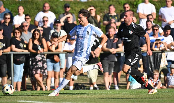 11.08.2026 - Fussball - Saison 2026 2027 - BFV - Toto-Pokal : FC Wendelstein - TSV 1860 München ( Löwen ) - - xwoxzix - Cristian Leone (17, TSV 1860 München ) Carlos Schepl (4, FC Wendelstein ) *** August 11, 2026 Soccer Season 2026–2027 BFV Toto Cup FC Wendelstein TSV 1860 Munich Löwen xwoxzix Cristian Leone 17, TSV 1860 Munich Carlos Schepl 4, FC Wendelstein