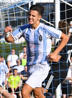 11.08.2026 - Fussball - Saison 2026 2027 - BFV - Toto-Pokal : FC Wendelstein - TSV 1860 München ( Löwen ) - - xwoxzix - Torjubel Jubel Freude nach Treffer Tor Torschuß zum 0:1 durch Loris Husic (22, TSV 1860 München ) - *** August 11, 2026 Soccer Season 2026–2027 BFV Toto Cup FC Wendelstein TSV 1860 Munich Lions xwoxzix Goal celebration Cheering Joy after a goal Goal Shot on goal for the 0–1 lead by Loris Husic 22, TSV 1860 Munich