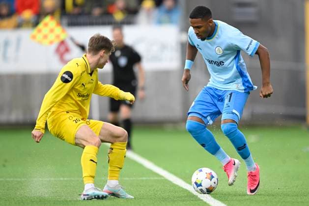 Bodo Glimt v Royale Union Saint-Gilloise - UEFA Champions League BODO, NORWAY - AUGUST 11 : Smith Guilherme forward of Royale Union Saint-Gilloise and Fredrik Sjovold defender of FK Bodo Glimt in action during the UEFA Champions League 2026 27 third qualifying round second leg between Bodo Glimt and Royale Union Saint-Gilloise on August 11, 2026 in Bodo, Norway, 11 08 2026 Bodo Norway  Copyright: xNicoxVereeckenx