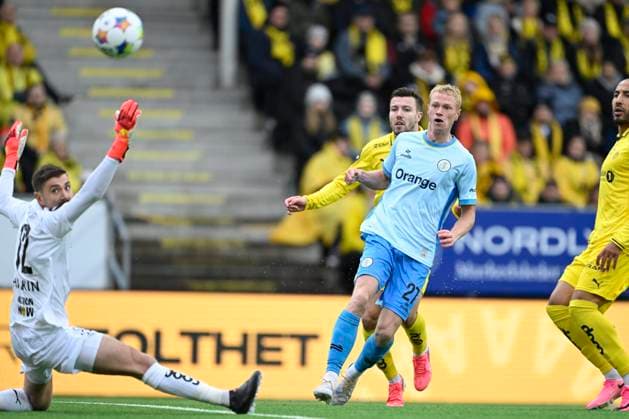 Bodo Glimt v Royale Union Saint-Gilloise - UEFA Champions League BODO, NORWAY - AUGUST 11 : Patris Louis defender of Royale Union Saint-Gilloise missing an opportunity to score during the UEFA Champions League 2026 27 third qualifying round second leg between Bodo Glimt and Royale Union Saint-Gilloise on August 11, 2026 in Bodo, Norway, 11 08 2026 Bodo Norway  Copyright: xNicoxVereeckenx