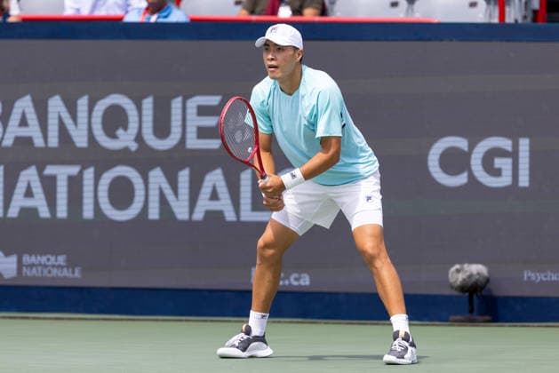 August 11, 2026, Montreal, Quebec, Canada: BRANDON NAKASHIMA (28) from USA waiting service in match against Luciano Darderi (19) from Italia in quarter final at Canadian Open at IGA stadium in Montreal, Quebec, Canada on 2026-08-11 TENNIS: Canadian Open Montreal 2026  - ZUMAl189 20260811_zsp_l189_005 Copyright: xYannickxLegarex