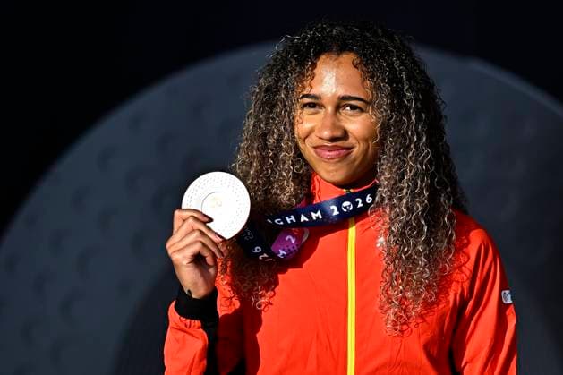 European Athletics Championships Birmingham 2026 - day 2 BIRMINGHAM, ENGLAND - AUGUST 11 : Nkansa Delphine (BEL) during the medal ceremony of the 100m on day 2 of the Birmingham 2026 European Athletics Championships on August 11, 2026 in Birmingham, England, 11 08 2026 Birmingham ENGLAND  Copyright: xTomasxSiskx