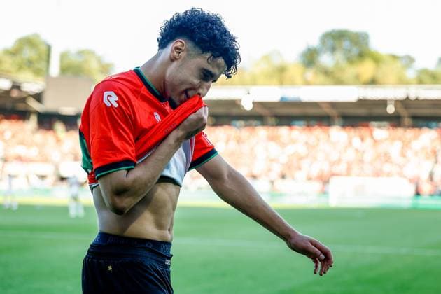 NIJMEGEN , 08-07-2026 , Stadium De Goffert , season 2026 2027 , Third qualifying round UEFA Champions League 2nd leg football , match between NEC Nijmegen and Olympiacos , picture shows injury of player NEC player Sami Ouaissa NEC - Olympiacos  x205633782x Copyright: