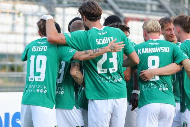 11.08.26, GER, Regionalliga Nord, Fussball, 1. Spieltag, Saison 2026 2027, Dietmar-Scholze-Stadion an der Lohmuehle, VfB Lübeck vs VfB Oldenburg Torjubel Jubel. Torschütze Torschuetze Fabian Istefo (VfB Luebeck 19) jubelt ueber das Tor zum 1:1 Foto nordphoto GmbH Tauchnitz Luebeck Dietmar-Scholze-Stadion an der Lohmuehle SH Germany *** August 26, 2026, Germany, Regionalliga Nord, Soccer, Matchday 1, 2026–2027 Season, Dietmar Scholze Stadium at the Lohmühle, VfB Lübeck vs. VfB Oldenburg Goal celebration Cheering Goal scorer(s) Fabian Istefo VfB Lübeck 19 celebrates the goal that tied the game at 1–1 Photo: nordphoto GmbH Tauchnitz Lübeck Dietmar Scholze Stadium an der Lohmuehle SH Germany Copyright: xnordphotoxGmbHx xTauchnitzx