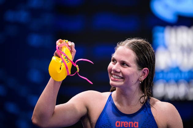 260811 Thilda Häll of Sweden celebrates after competing in women™s 800 meters freestyle swimming final during day twelve of the 2026 European Aquatics Championships on August 11, 2026 in Saint-Denis. Photo: Joel Marklund BILDBYRAN kod JM JM0839 bbeng simning swimming svomming 2026 european aquatics championships em dam Sverige Sweden jubel *** August 11, 2026: Thilda Häll of Sweden celebrates after competing in the women’s 800-meter freestyle swimming final on the twelfth day of the 2026 European Aquatics Championships on August 11, 2026 in Saint-Denis. Photo by Joel Marklund, BILDBYRAN. Code: JM JM0839 bbeng swimming 2026 European Aquatics Championships European Championships women s Sweden celebration  Copyright: JOELxMARKLUND BB260811JM192