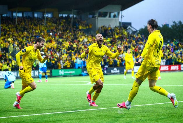 Fotball, Champions League 2025 2026: Bodo Glimt - Union Saint-Gilloise Bodo 20260811. Bodo Glimt feirer etter scoring under kvalifiseringskampen til Champions League mellom Bodo Glimt og Union Saint-Gilloise pa Aspmyra stadion. Foto: Mats Torbergsen NTB Bodo Norge EDITORIAL USE ONLY. RESTRICTED USE FOR BETTING COMPANIES Ref:_SPOFnKaJA7W_0I.jpg *** Soccer, Champions League 2025 2026 Bodo Glimt Union Saint Gilloise Bodo 20260811 Bodo Glimt celebrates after scoring during the Champions League qualifying match between Bodo Glimt and Union Saint Gilloise at Aspmyra Stadium. Photo: Mats Torbergsen, NTB Bodo Norway EDITORIAL USE ONLY RESTRICTED USE FOR BETTING COMPANIES  Copyright: xMatsxTorbergsenx xNTBx